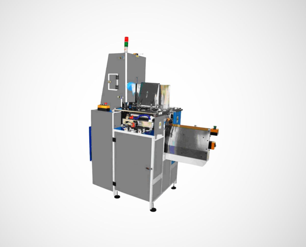 CCI 560 Semi-Automatic Casing in Machine